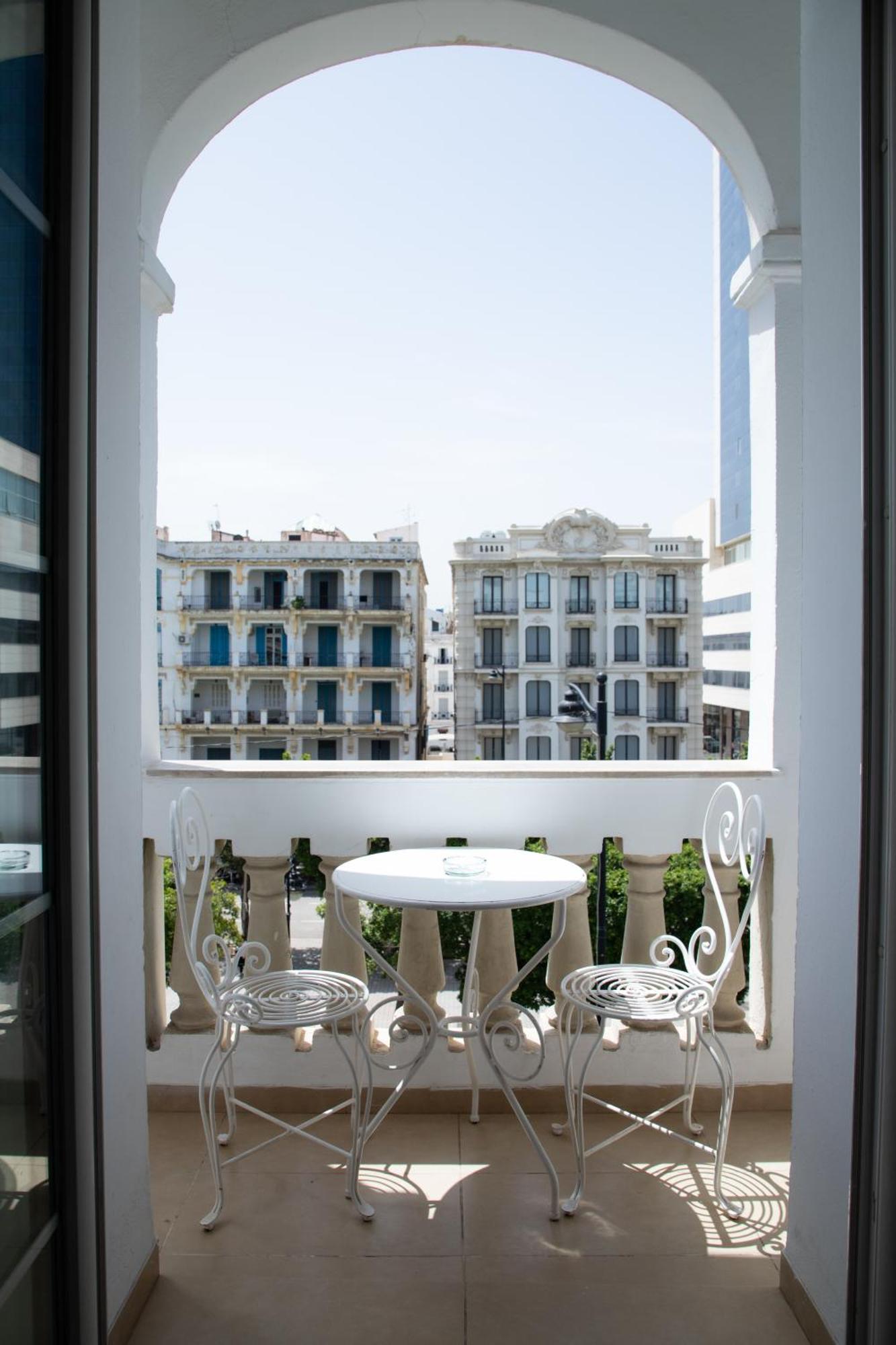 Hotel Carlton Tunis Bagian luar foto